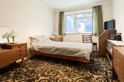 3 Bankview Close, Bognor Regis, PO22 9LU