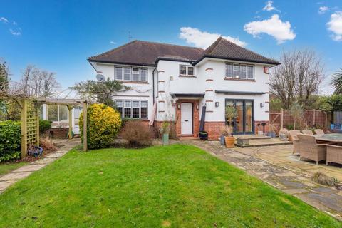 4 bedroom detached house for sale, Elm Grove, Maidenhead SL6