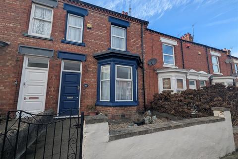 3 bedroom terraced house for sale, Greenbank Road, Darlington