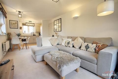 1 bedroom apartment for sale, Eastman Way, Epsom KT19