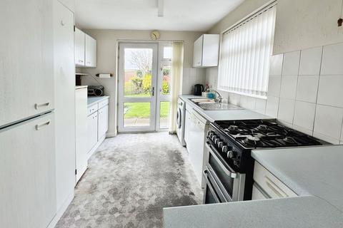 3 bedroom semi-detached house for sale, Hadrians Close, Coleview, Swindon, SN3 4B