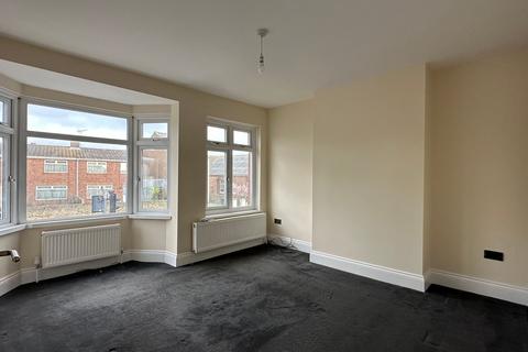 4 bedroom end of terrace house to rent, Margate Road, Ramsgate, CT12