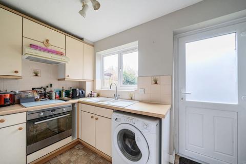 5 Home Mead, North Waltham, Basingstoke, RG25 2SY