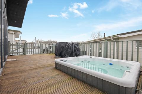 2 bedroom park home for sale, Alder Country Park, Norfolk