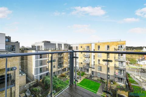 1 bedroom apartment for sale, Isabella House, Hale Road, Gascoyne Way, Hertford, Hertfordshire, SG13 8EN