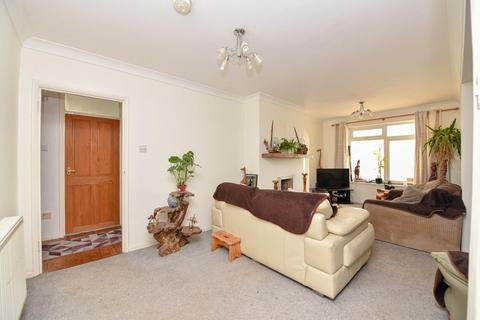 4 bedroom detached bungalow for sale, Rew Street, Cowes