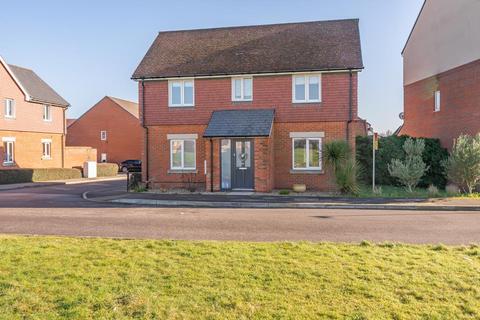 4 bedroom detached house for sale, Bracknell,  Berkshire,  RG12