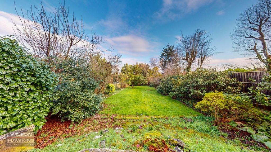 24 Shaftesbury Avenue, Kenton - Eu2 Qet Ay915kk Daw CB