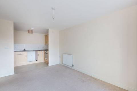 2 bedroom flat for sale, Commonwealth Drive, Page Court Commonwealth Drive, RH10