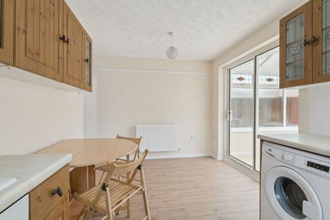 4 Graphic Close, Dunstable, LU6 3EL