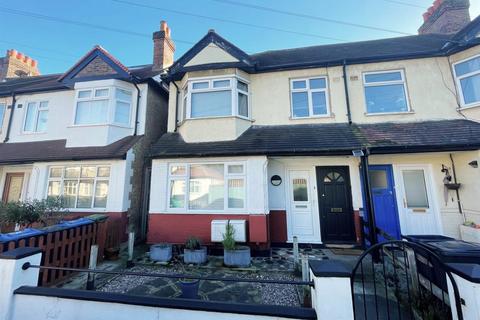 26 Dinton Road, London, SW19 2AP