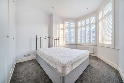 3 bedroom apartment to rent, Anson Road London NW2