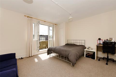 Studio to rent, Victor Cazalet House, Gaskin Street, Islington