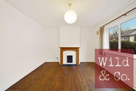 71 Cleveleys Road, London, E5 9JW