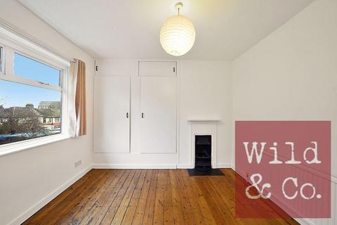 71 Cleveleys Road, London, E5 9JW