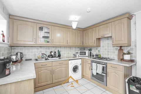 2 bedroom terraced house for sale, Fleming Road, Glasgow G67