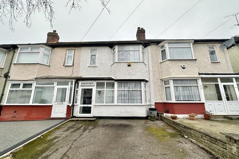 2 bedroom terraced house for sale, Warren Road, Newbury Park, Ilford