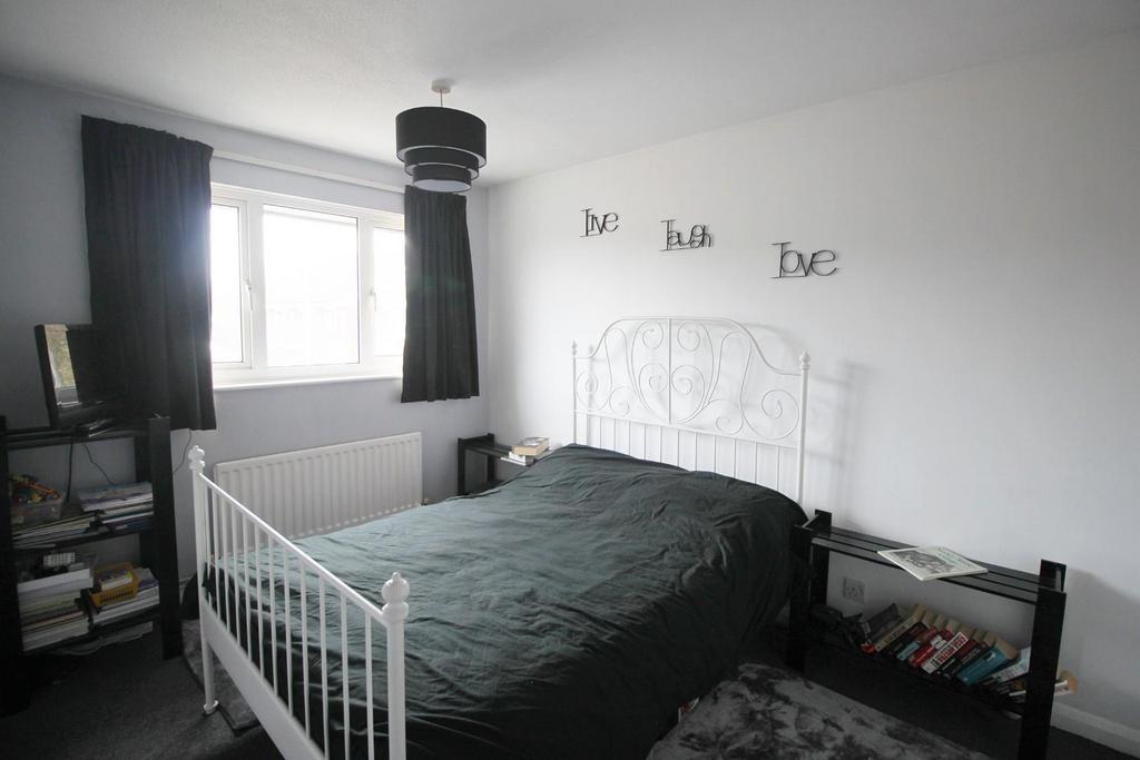 Bed 2.JPG