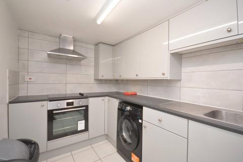 6 bedroom terraced house to rent, Lewes Road, Brighton BN2