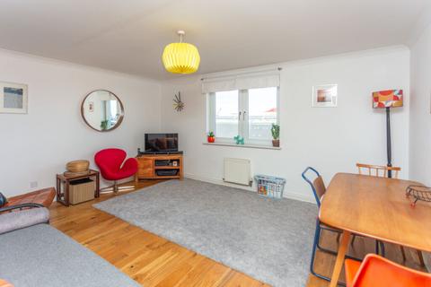 2 bedroom flat for sale, 2/23 Constitution Place, Edinburgh