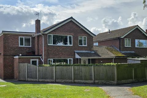 4 bedroom detached house for sale, Oak Avenue, Bingham