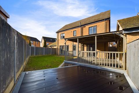 4 bedroom detached house for sale, Saffron Drive, Hampton Vale, PE7