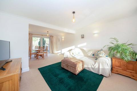 3 bedroom semi-detached house for sale, East Drive, Hertfordshire WD25