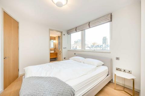 3 bedroom flat to rent, William Mews, London SW1X