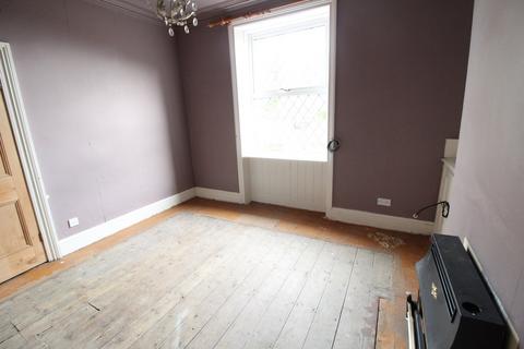 4 bedroom end of terrace house for sale, James Street, Oakworth, Keighley, BD22