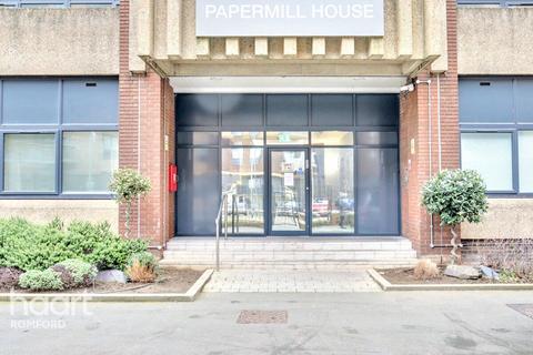 1 bedroom apartment for sale, Papermill House, Romford, RM1 2FA