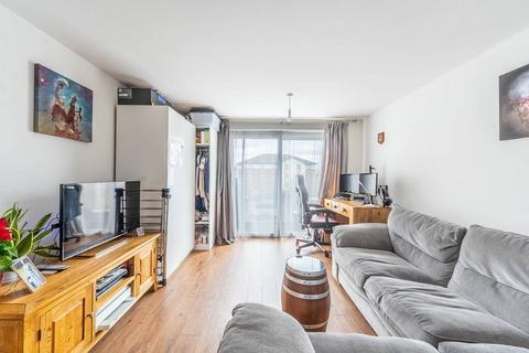 1 bedroom flat for sale, Zodiac Close, Edgware, HA8