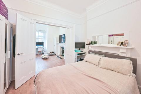 1 bedroom flat for sale, Mill Lane, West Hampstead, London, NW6