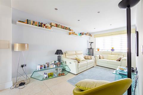 3 bedroom semi-detached house for sale, Marlborough Drive, Bushey