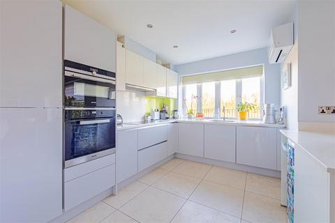 3 bedroom semi-detached house for sale, Marlborough Drive, Bushey