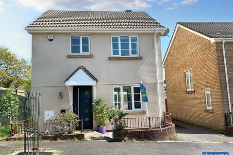 57 Westcots Drive, Winkleigh, EX19 8JW