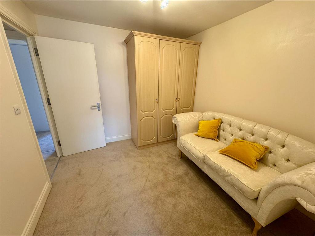 Bedroom Four Dressing Area