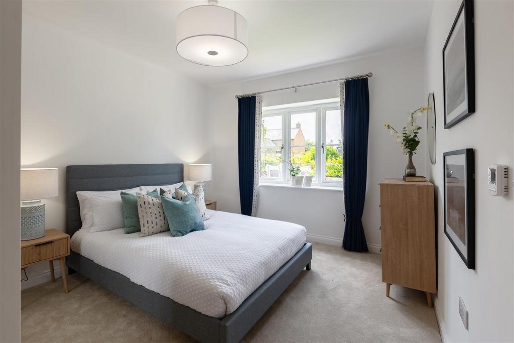 Bedroom two-2.jpg