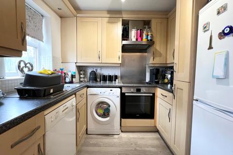 2 bedroom apartment to rent, Polaris Court, Mariner Close, Barnet, EN4