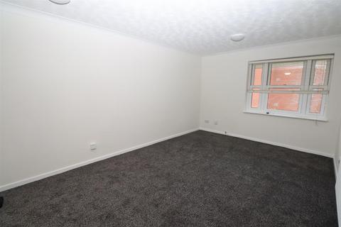 2 bedroom apartment for sale, Emberton House, North Row, Milton Keynes, MK9 3LQ