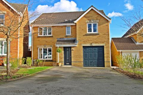 4 bedroom detached house for sale, Llanharry, Pontyclun CF72