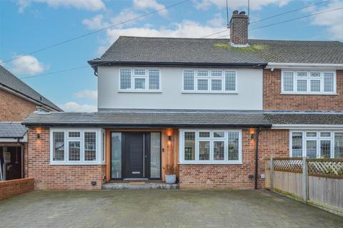 5 bedroom semi-detached house for sale, St. Nicholas Grove, Ingrave, Brentwood