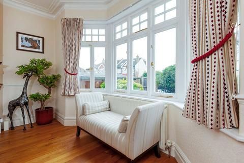 44 Lavington Road, London, W13 9LS