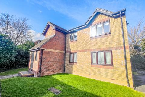 46 Shortlands Close, Belvedere, DA17 5QU