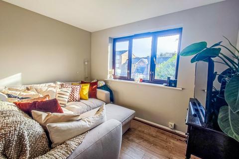 46 Shortlands Close, Belvedere, DA17 5QU