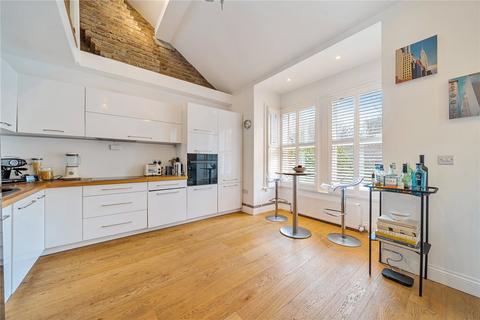 3 bedroom flat for sale, Dunstans Road, East Dulwich, London, SE22