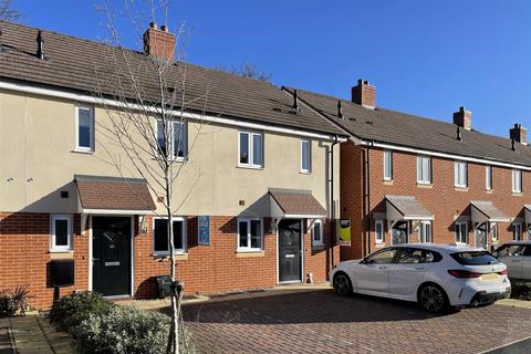 2 bedroom terraced house to rent, Penson Way, Greenfields, Shrewsbury