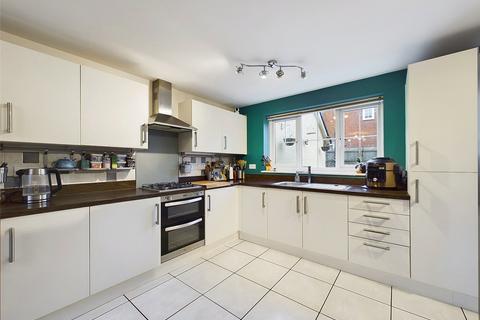 4 bedroom detached house for sale, Barkston Heath Kingsway, Quedgeley, Gloucester, Gloucestershire, GL2