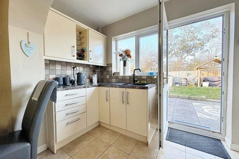 3 bedroom detached bungalow for sale, Gors Road, Towyn, Conwy, LL22 9LT