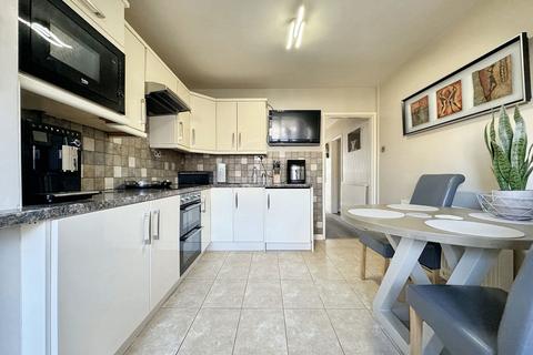 3 bedroom detached bungalow for sale, Gors Road, Towyn, Conwy, LL22 9LT