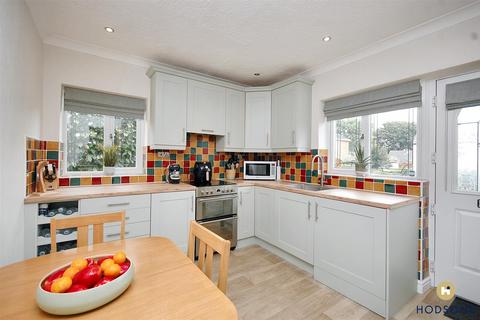 1 Ash Lea, Stanley, Wakefield, WF3 4JS